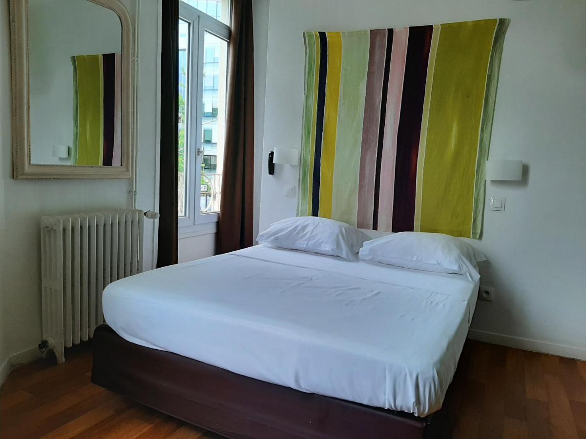 Le Royalty Hotel Angers Exterior foto