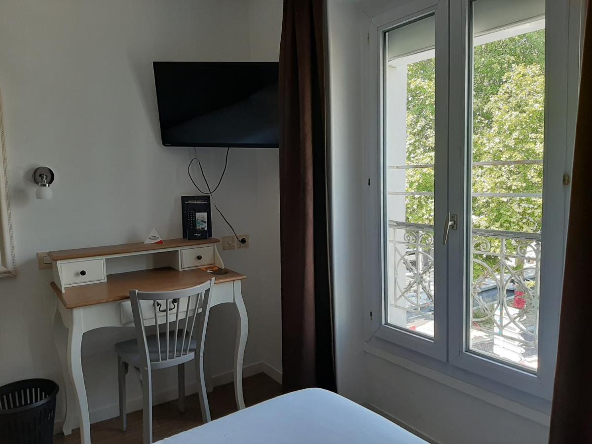 Le Royalty Hotel Angers Exterior foto