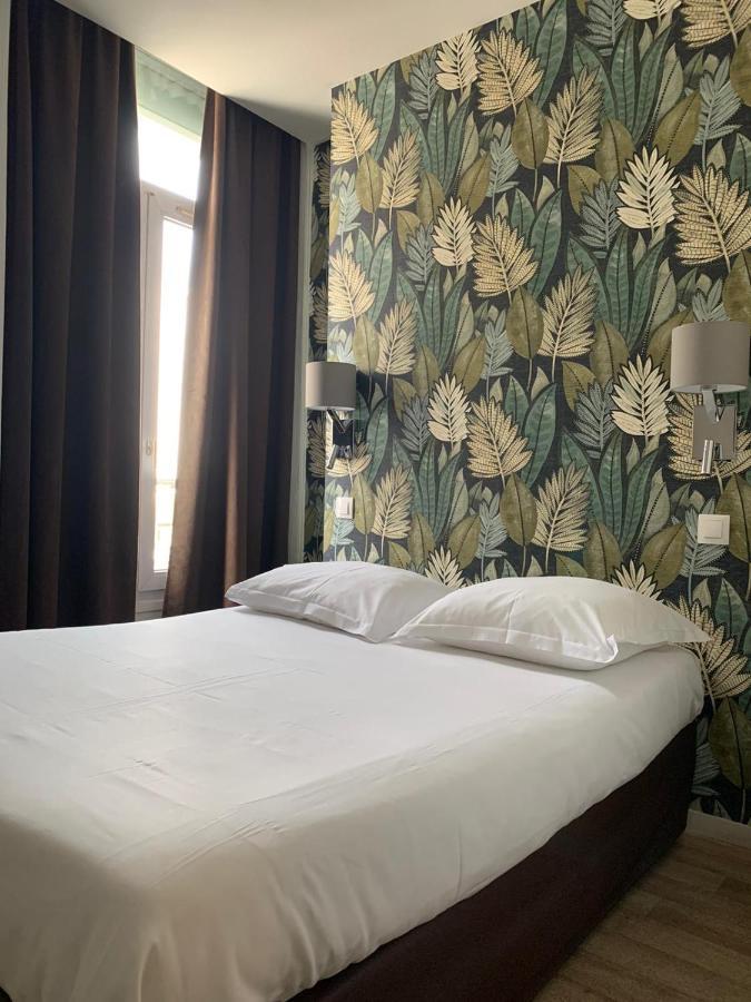Le Royalty Hotel Angers Exterior foto