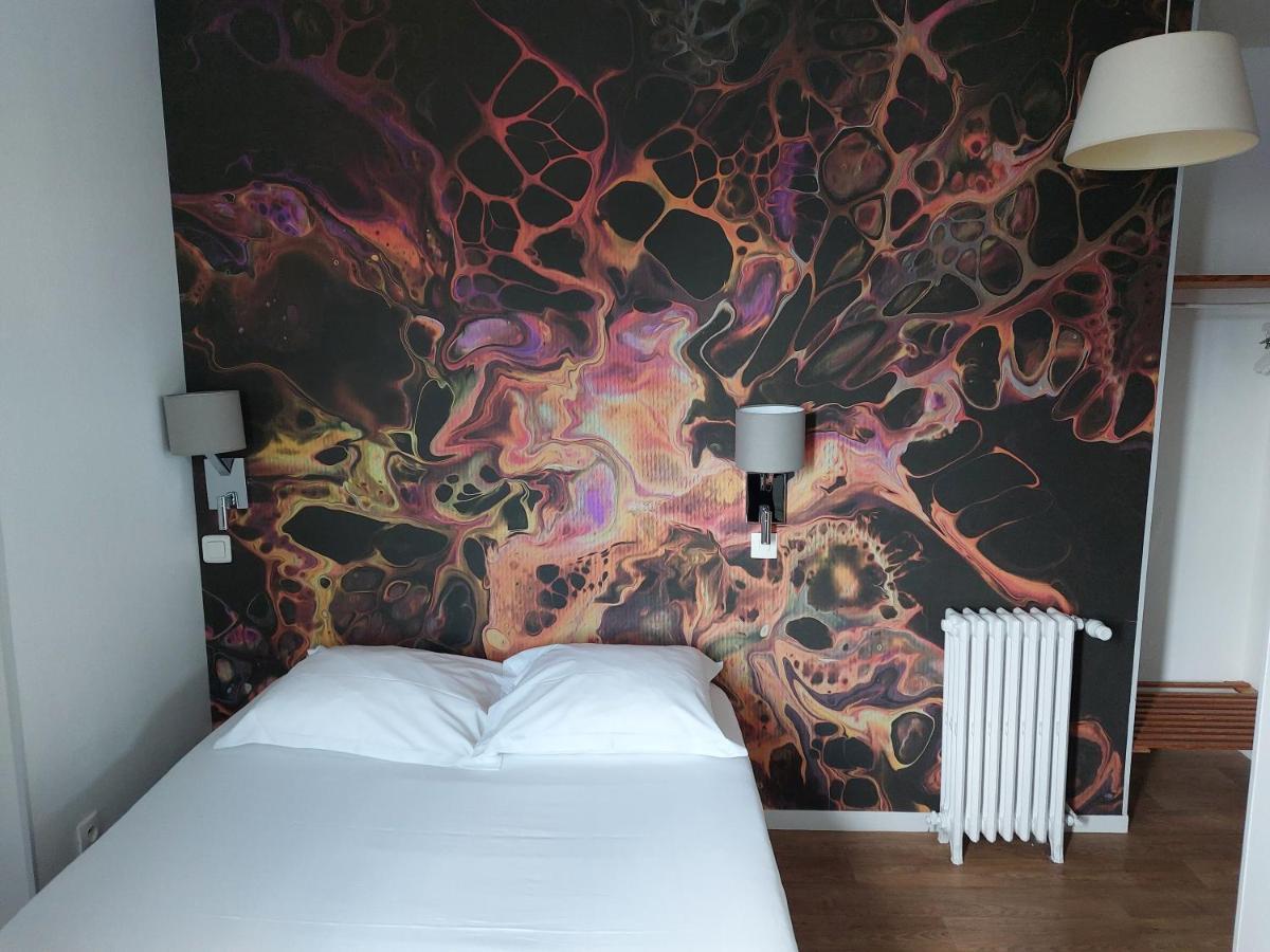 Le Royalty Hotel Angers Exterior foto
