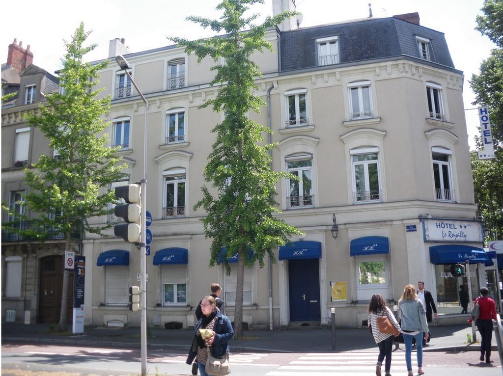 Le Royalty Hotel Angers Exterior foto